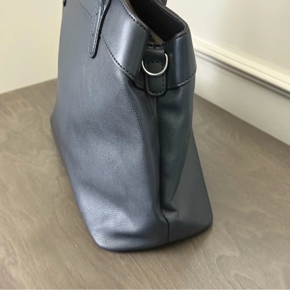 Nine West this elegant